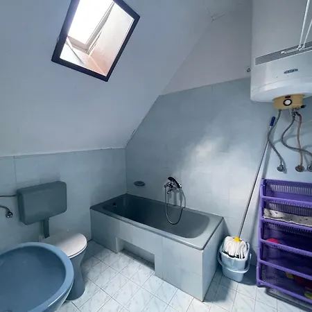 بيت ضيافة Hutter Vendeghaz